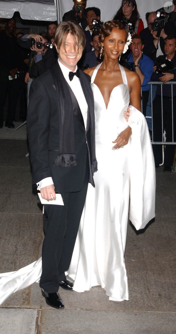 David Bowie et Iman au Costume Institute Gala au Met à New York en avril 2003.