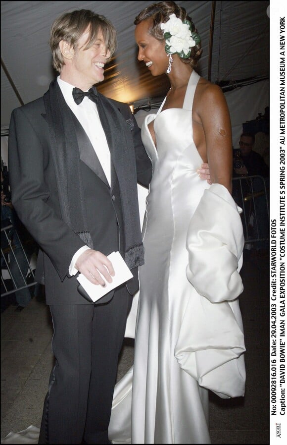 David Bowie et Iman au Costume Institute Gala au Met à New York en avril 2003.