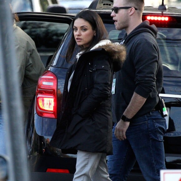 Mila Kunis de retour au travail à la Nouvelle-Orléans sur le tournage de "Bad Moms" le 11 janvier 2016