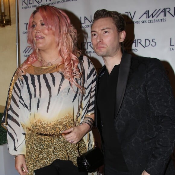 Loana Petrucciani et son compagnon Fred Cauvin - Soirée des Lauriers TV Awards au Théâtre des Variétés à Paris, le 13 janvier 2016. © Denis Guigneboug/Bestimage