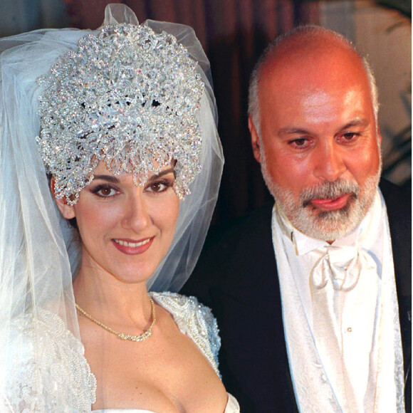 René Angélil et Célion Dion lors de leur mariage, le 17 décembre 1994 à Montréal