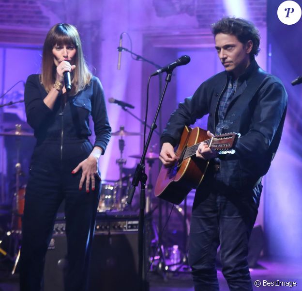 Exclusif - Raphaël et le groupe Brigitte (Aurélie Saada et Sylvie Hoarau) - Enregistrement de l'émission "Du côté de chez Dave", le 9 décembre 2015. L'émission sera diffusée le 17 janvier sur France 3. ©CVS/Bestimage