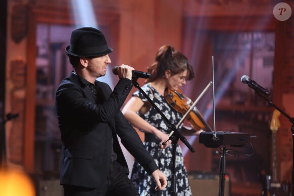 Exclusif - Elisabet Maistre et Mathias Malzieu (du groupe Dionysos) - Enregistrement de l'émission "Du côté de chez Dave", le 9 décembre 2015. L'émission sera diffusée le 17 janvier sur France 3. ©CVS/Bestimage