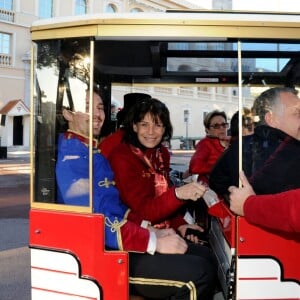 La princesse Stéphanie de Monaco participe à l'Open Air Circus Show à Monaco le 16 janvier 2016. Pour la 40e édition du Festival International du Cirque de Monte Carlo, une Parade a traversé la Principauté en partant du chapiteau Fontvieille pour terminer Place du Palais. Pendant plus d'une heure et demie une partie des artistes a offert au public venu en nombre, un aperçu du spectacle qui se déroule en principauté jusqu'au 24 janvier. © Bruno Bebert / Bestimage