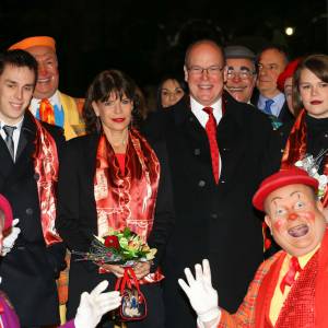 De gauche à droite, Louis Ducruet, sa mère, la princesse Stéphanie de Monaco, son frère, le prince Albert II de Monaco II et Camille Gottlieb, la dernière fille de la princesse, arrivent pour assister à la 3e soirée du 40e Festival International du Cirque de Monte Carlo, le 16 janvier 2016. © Olivier Huitel / Pool Monaco / Bestimage