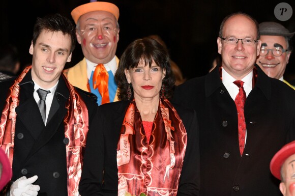 De gauche à droite, Louis Ducruet, sa mère, la princesse Stéphanie de Monaco et son frère, le prince Albert II arrivent pour assister à la 3eme soirée du 40eme Festival International du Cirque de Monte Carlo, le 16 janvier 2016. © Eric Mathon / Pool Monaco / Bestimag