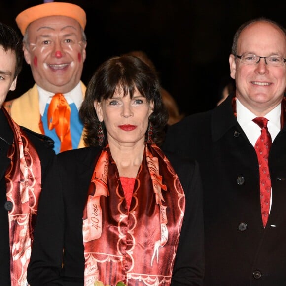 De gauche à droite, Louis Ducruet, sa mère, la princesse Stéphanie de Monaco et son frère, le prince Albert II arrivent pour assister à la 3eme soirée du 40eme Festival International du Cirque de Monte Carlo, le 16 janvier 2016. © Eric Mathon / Pool Monaco / Bestimag