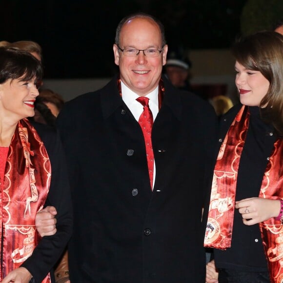 De gauche à droite, la princesse Stéphanie de Monaco, son frère, le prince Albert II de Monaco II et Camille Gottlieb, la dernière fille de la princesse, arrivent pour assister à la 3e soirée du 40e Festival International du Cirque de Monte Carlo, le 16 janvier 2016. © Olivier Huitel / Pool Monaco / Bestimage