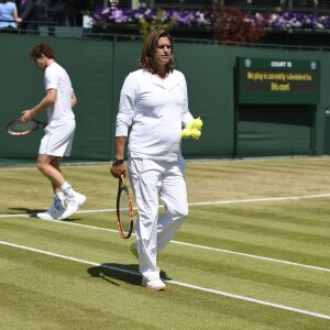 Amélie Mauresmo lors de l'entraînement de son poulain Andy Murray le 9 juillet 2015 à Wimbledon, Londres