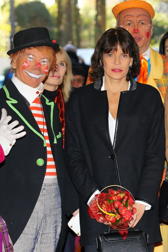 La princesse Stéphanie de Monaco et sa fille Pauline Ducruet arrivent pour assister à la 4e représentation du 40e Festival International du Cirque de Monte-Carlo au chapiteau de Fontvieille à Monaco, le 17 janvier 2016. © Olivier Huitel/Pool Monaco/Bestimage