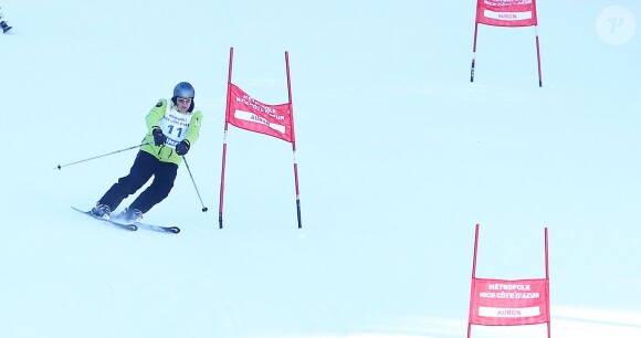 Le prince Albert II de Monaco a participé au World Stars Ski Event au profit de son association AS Star Team for Children le 16 janvier 2016 à Auron.