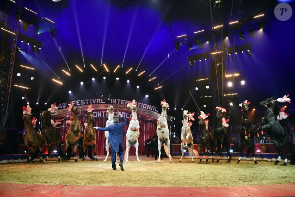 Image de la 3e soirée du 40e Festival International du Cirque de Monte-Carlo, le 16 janvier 2016 au chapiteau de Fontvieille à Monaco. © Eric Mathon / Pool Monaco / Bestimage