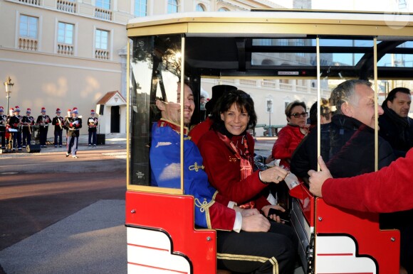 La princesse Stéphanie de Monaco était ravie de pouvoir proposer au public l'Open Air Circus Show, une parade et une réprésentation de cirque gratuite dans la ville, à Monaco le 16 janvier 2016, pour fêter les 40 ans du Festival International du Cirque de Monte-Carlo. © Bruno Bebert / Bestimage