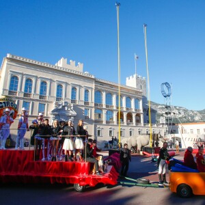 La princesse Stéphanie de Monaco était ravie de pouvoir proposer au public l'Open Air Circus Show, une parade et une réprésentation de cirque gratuite dans la ville, à Monaco le 16 janvier 2016, pour fêter les 40 ans du Festival International du Cirque de Monte-Carlo. © Bruno Bebert / Bestimage