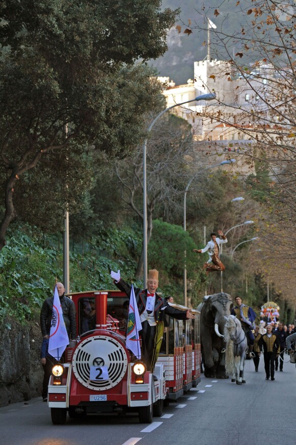 La princesse Stéphanie de Monaco était ravie de pouvoir proposer au public l'Open Air Circus Show, une parade et une réprésentation de cirque gratuite dans la ville, à Monaco le 16 janvier 2016, pour fêter les 40 ans du Festival International du Cirque de Monte-Carlo. © Bruno Bebert / Bestimage