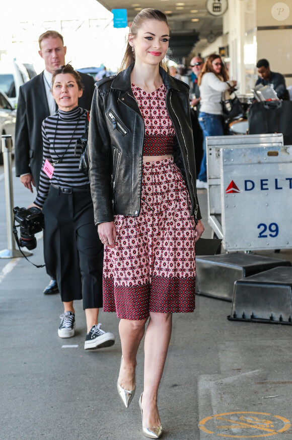 Jaime King tourne une publicité pour ‘Delta Airlines' à l’aéroport de LAX à Los Angeles, le 24 novembre 2015