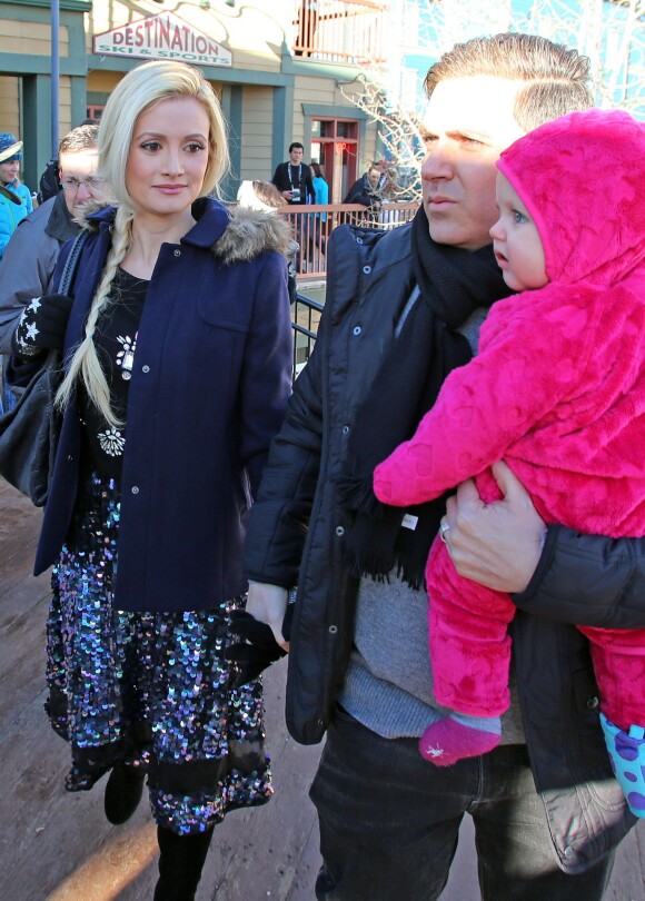 Holly Madison avec son mari Pasquale Rotella et leur fille Rainbow le 17 janvier 2014 lors du festival du film de Sundance.