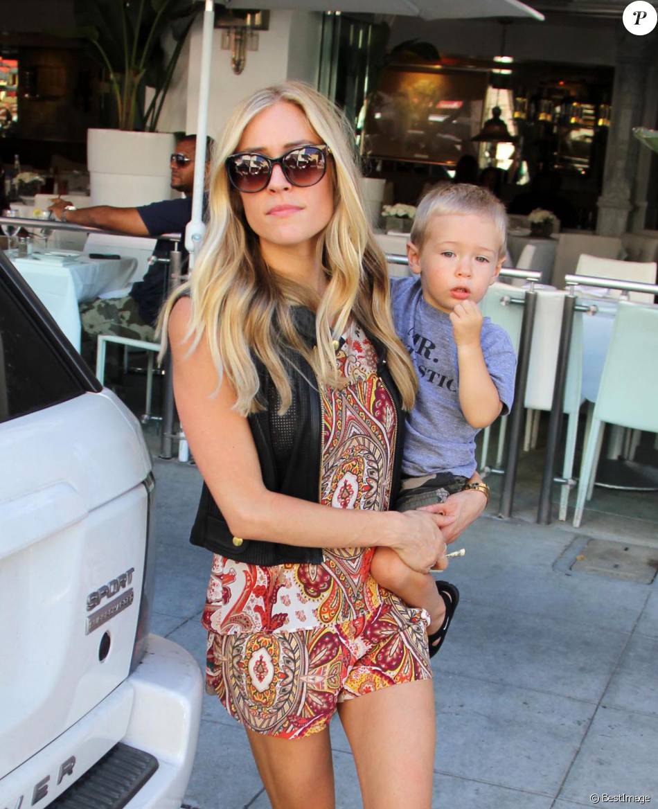 Kristin Cavallari Déjeune Avec Son Fils Camden Dans Un Restaurant à Beverly Hills Le 25 Juillet 6423