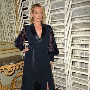 Estelle Lefébure - Défilé Haute Couture Alexis Mabille Printemps-Eté 2016 à Paris le 25 janvier 2016. © CVS/Veeren/Bestimage