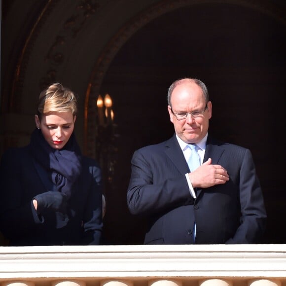 Le prince Albert II de Monaco et la princesse Charlène ont participé à la traditionnelle de la Sainte Dévote à Monaco, le 27 janvier 2016. C'est un jour férié en Principauté, avec la messe traditionnelle célébrée dans la cathédrale par Monseigneur Barsi, suivie de la procession vers le Palais dans les rues de Monaco Ville. ©Bruno Bebert/Bestimage