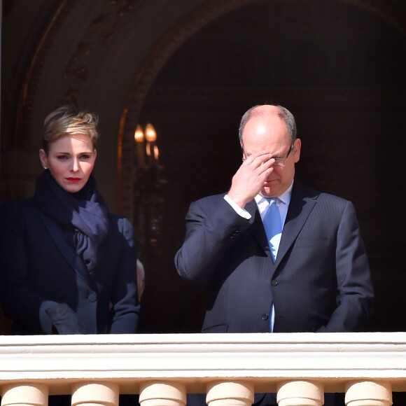 Le prince Albert II de Monaco et la princesse Charlène ont participé à la traditionnelle de la Sainte Dévote à Monaco, le 27 janvier 2016. C'est un jour férié en Principauté, avec la messe traditionnelle célébrée dans la cathédrale par Monseigneur Barsi, suivie de la procession vers le Palais dans les rues de Monaco Ville. ©Bruno Bebert/Bestimage