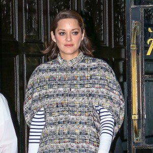 Marion Cotillard à la sortie de son hôtel The Bowery à New York, le 8 décembre 2015