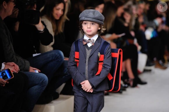 Le fils de Marc Lavoine Milo defile pour la collection Bonpoint pendant la fashion week a Paris, France, le 27 janvier 2016.