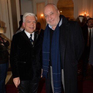 Jean-François Bardinon (Créateur de la Maison de Prêt-à-porter de Luxe Chapal) et François Berléand - People à la présentation exclusive du Range Rover "EVOQUE Cabriolet" à la Maison Chapal à Paris. Le 28 janvier 2016 © Veeren / Bestimage