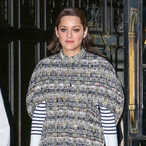 Marion Cotillard à la sortie de son hôtel The Bowery à New York, le 8 décembre 2015