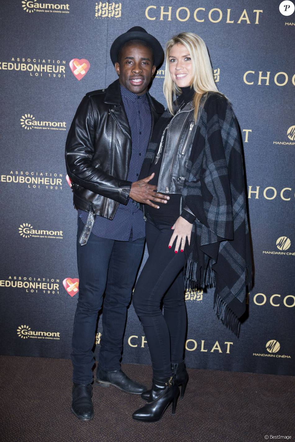 Rio Mavuba et son épouse Elodie enceinte - Avant-première ...