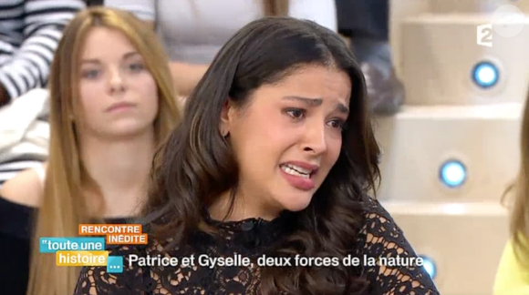 La jolie Gyselle Soares fond en larmes dans l'émission "Toute une histoire", sur France 2, le 2 février 2016.