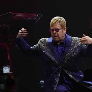 Elton John en concert à Sydney. Le 19 décembre 2015