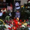 Hommages à David Bowie devant son ancien appartement à Berlin en Allemagne le 12 janvier 2016
