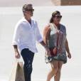Exclusif - Pierce Brosnan va déjeuner avec sa femme Keely Shaye Smith à Malibu, le 3 septembre 2015.