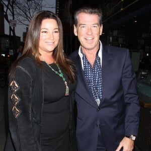 Pierce Brosnan et sa femme Keely Shaye Smith à New York, le 24 avril 2013.