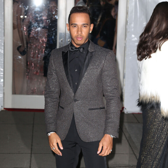 Lewis Hamilton assiste au gala "amfAR New York" de l'amfAR au Cipriani Wall Street. New York, le 10 février 2016.