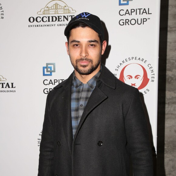 Wilmer Valderrama - People à la 25ème édition du gala "Shakespeare Benefit" à Santa Monica le 8 décembre 2015