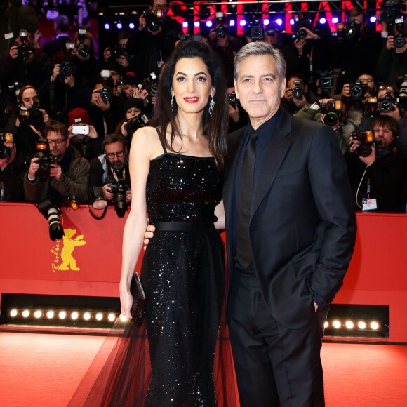 George Clooney et sa femme Amal Alamuddin Clooney - Tapis rouge du film "Ave, César !" lors de l'ouverture du 66e Festival International du Film de Berlin, la Berlinale, le 11 février 2016