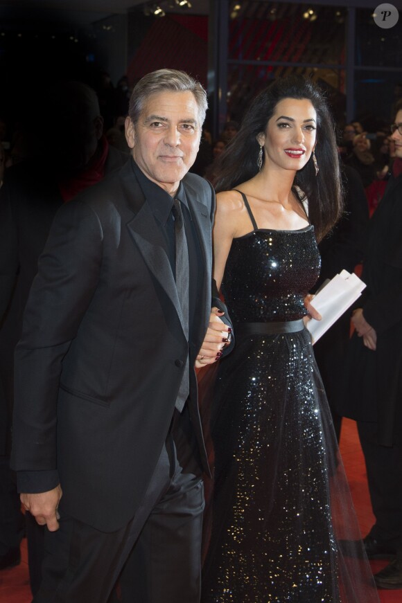 George Clooney et sa femme Amal Alamuddin Clooney - Tapis rouge du film "Ave, César !" lors de l'ouverture du 66e Festival International du Film de Berlin, la Berlinale, le 11 février 2016