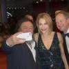 L'artiste chinois Ai Weiwei avec John B. Emerson, ambassadeur des Etats-Unis en Allemagne, et sa femme Kimberly Marteau Emerson - Tapis rouge du film "Ave, César !" lors de l'ouverture du 66e Festival International du Film de Berlin, la Berlinale, le 11 février 2016