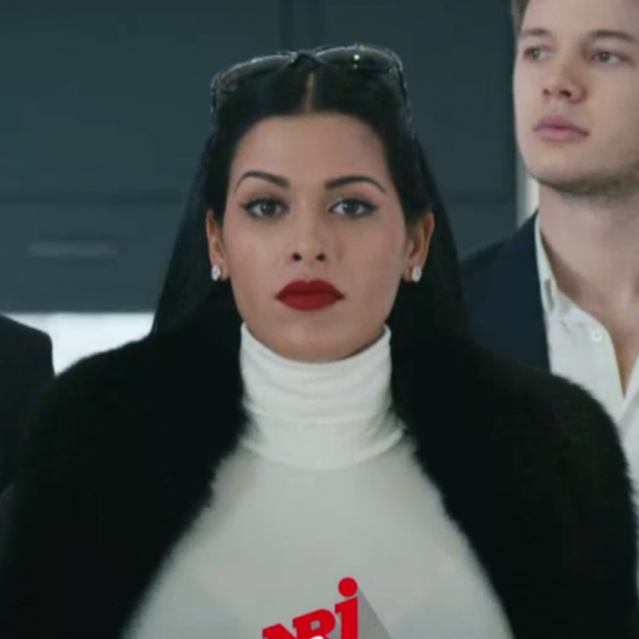 Ayem Nour dans le teaser de la nouvelle émission d'NRJ12, "Le  Mad Mag". Le 15 février 2016.