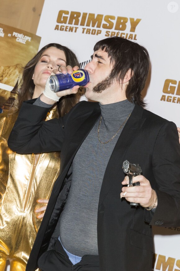 Sacha Baron Cohen au photocall du film "Grimsby - Agent Trop Spécial" à l'hôtel Bristol à Paris le 16 février 2016