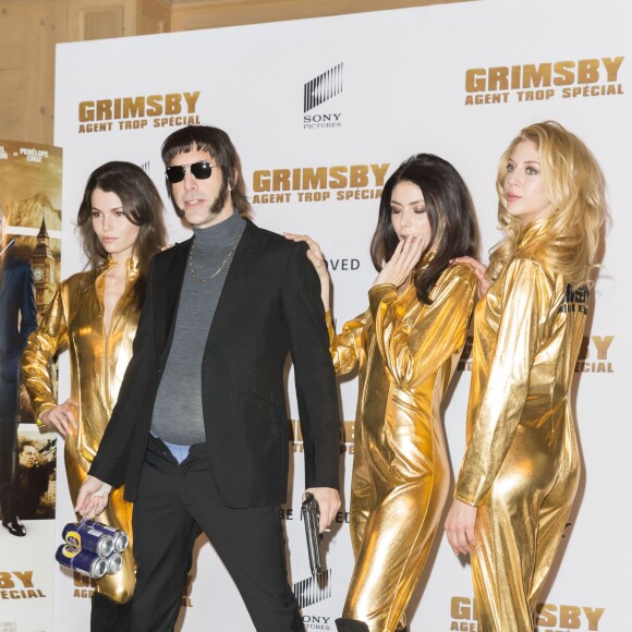 Sacha Baron Cohen au photocall du film "Grimsby - Agent Trop Spécial" à l'hôtel Bristol à Paris le 16 février 2016