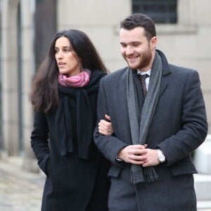 Semi-Exclusif - Louis Levy ( fils de Marc Levy) et Pauline Lévêque lors des Obsèques de Raymond Levy (père de Marc Levy) au cimetière de Passy à Paris le 15 décembre 2014