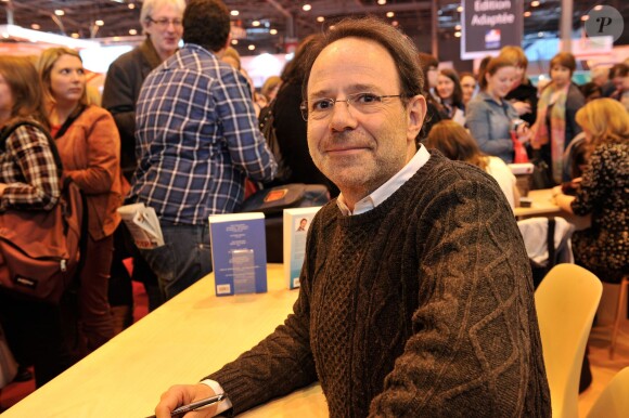 Marc Levy à la 33eme edition du Salon Du Livre Porte de Versailles a Paris, le 23 mars 2013