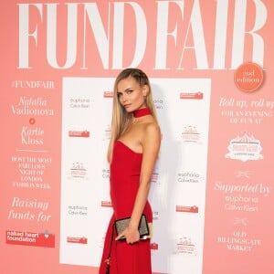 Natasha Poly - Photocall de la soirée "Fabulous Fund Fair" organisée par l'association "Naked Heart" lors de la Fashion Week à Londres, le 20 février 2016.