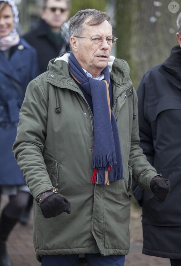 Famille et proches aux obsèques d'Andrzej Zulawski à Gora Kalwaria, près de Varsovie en Pologne le 22 février 2016. BEW / BESTIMAGE