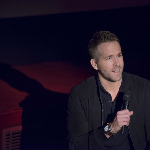 Exclusif - Ryan Reynolds en promotion à Paris au Grand Rex pour le film "Deadpool" le 26 janvier 2016.