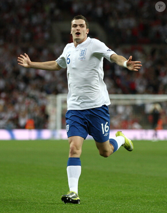 Adam Johnson lors de la rencontre Angleterre - Bulgarie au stade de Wembley à Londres, le 3 septembre 2010