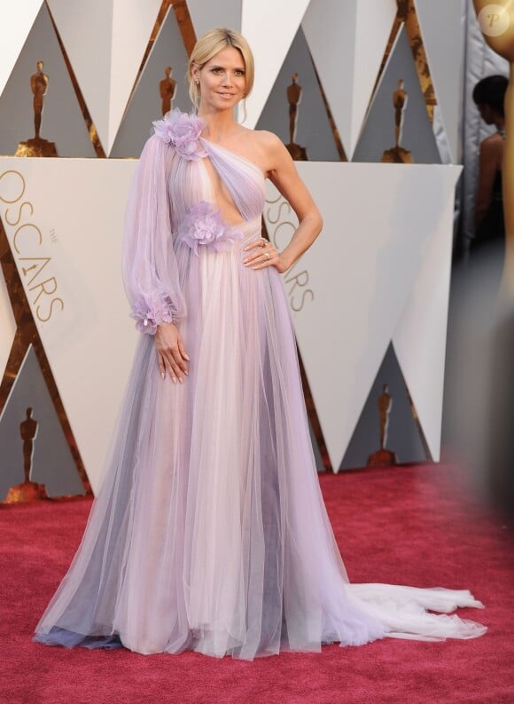 Heidi Klum - Photocall de la 88ème cérémonie des Oscars au Dolby Theatre à Hollywood. Le 28 février 2016
